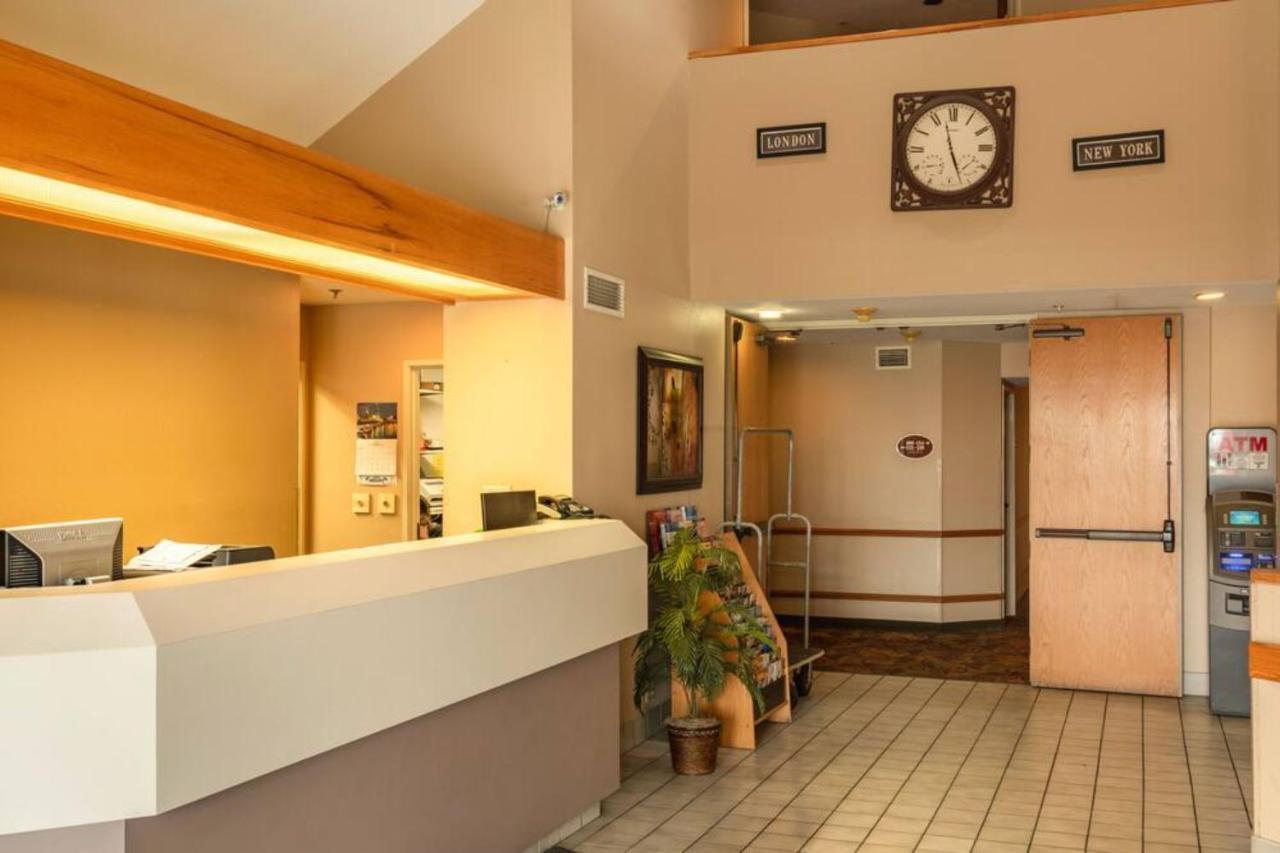 Oyo Hotel Lincoln Airport Ne, Hwy 80 外观 照片