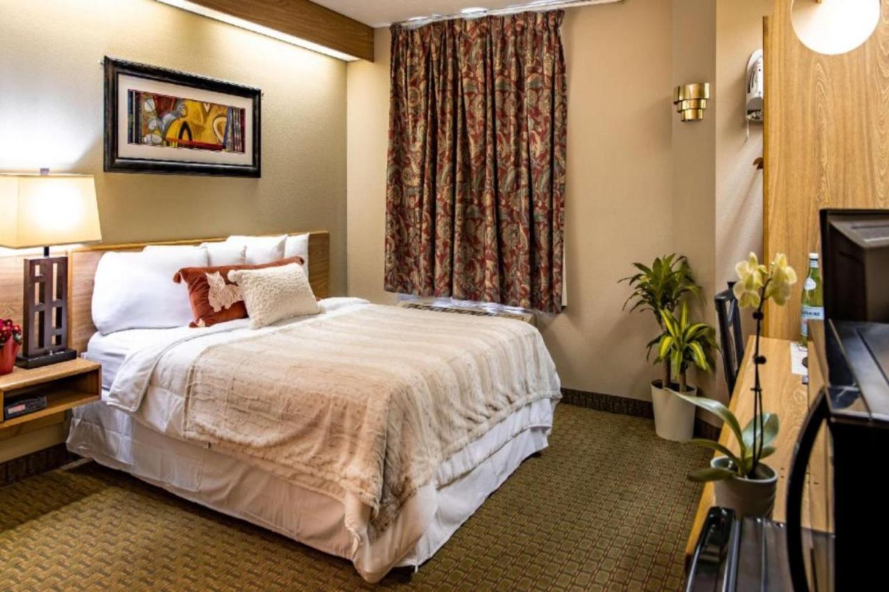 Oyo Hotel Lincoln Airport Ne, Hwy 80 外观 照片
